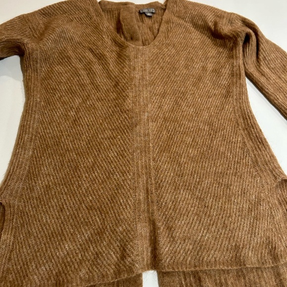 Point Sur button back sweater - Picture 8 of 8